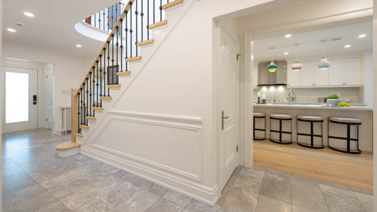 20240927 3SilverwoodAve Toronto ON M5P1W4 11