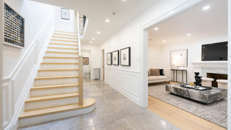 20240927 3SilverwoodAve Toronto ON M5P1W4 14