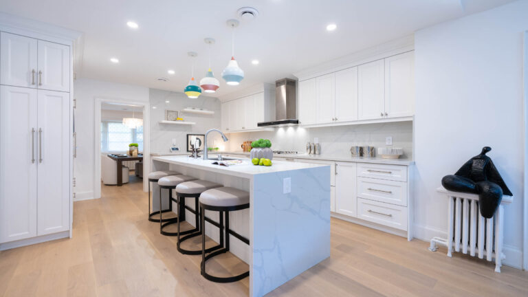 20240927 3SilverwoodAve Toronto ON M5P1W4 24