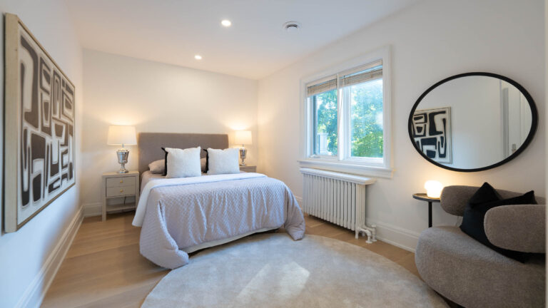 20240927 3SilverwoodAve Toronto ON M5P1W4 51